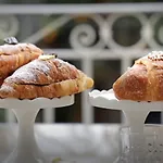 Bed and Breakfast Ruins De Charme Luxury
