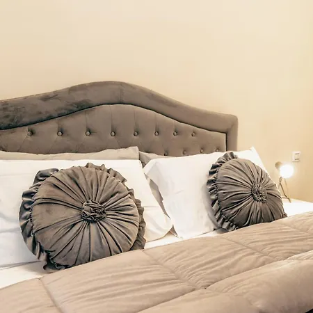 Bed and Breakfast Ruins De Charme Luxury 3*